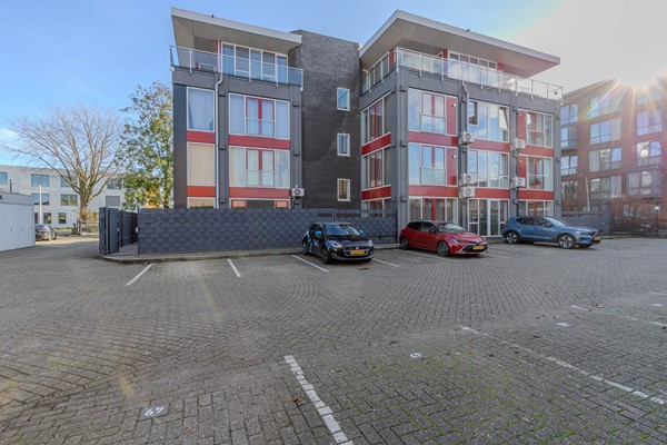 Medium property photo - Halverwege 7, 2402 NK Alphen aan den Rijn